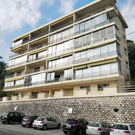 Apartment Vintage Flat On Bay - Free Car Park *