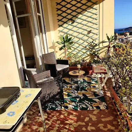 Apartment Vintage Flat On Bay - Free Car Park Villefranche-sur-Mer