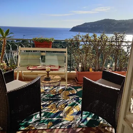 Vintage Flat On Bay - Free Car Park *